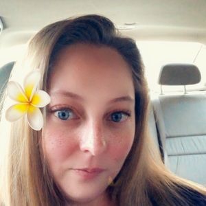 Meet your Posher, Kristin